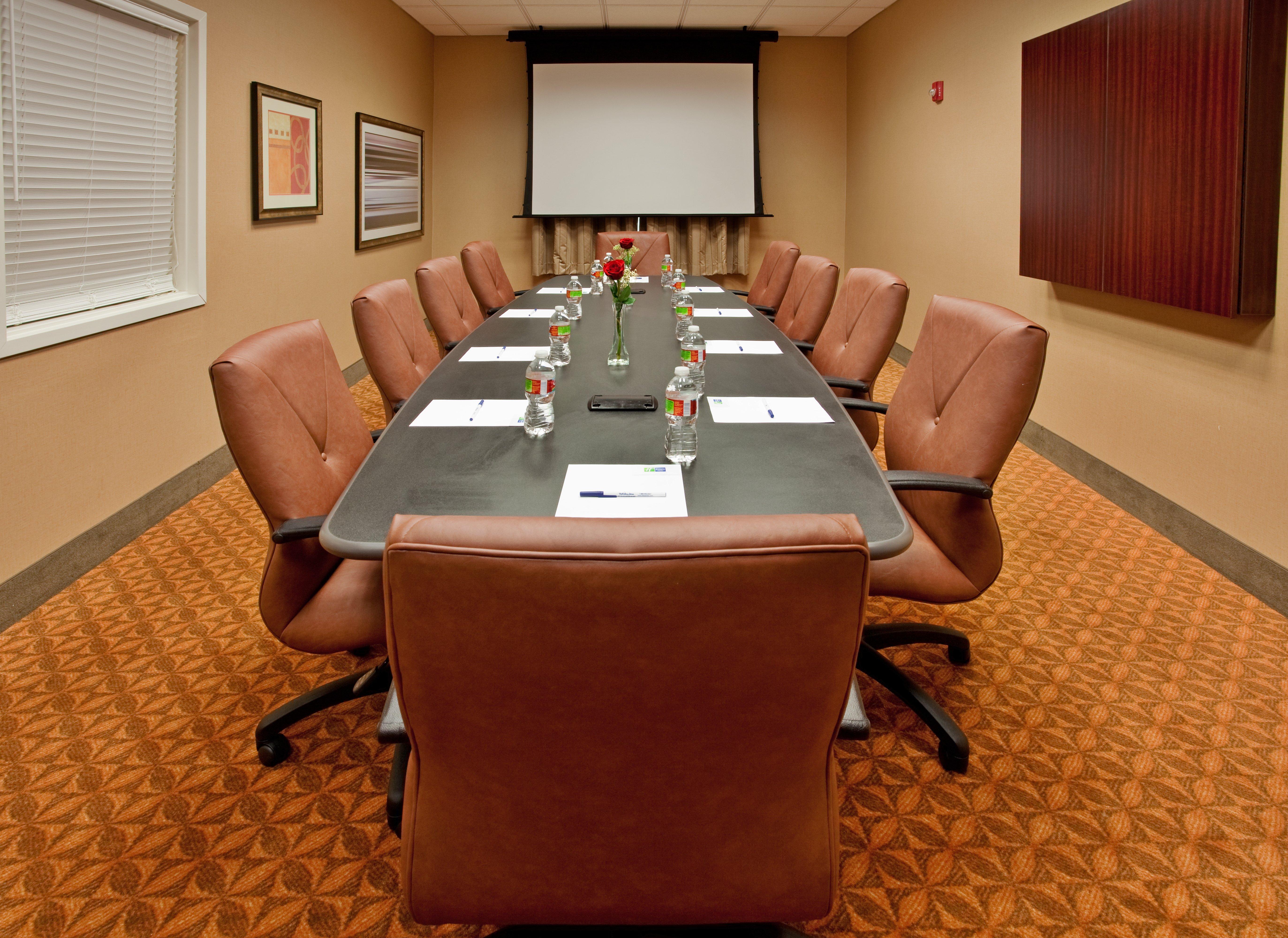 Holiday Inn Express Hotel & Suites Kansas City - Grandview By Ihg Exterior foto