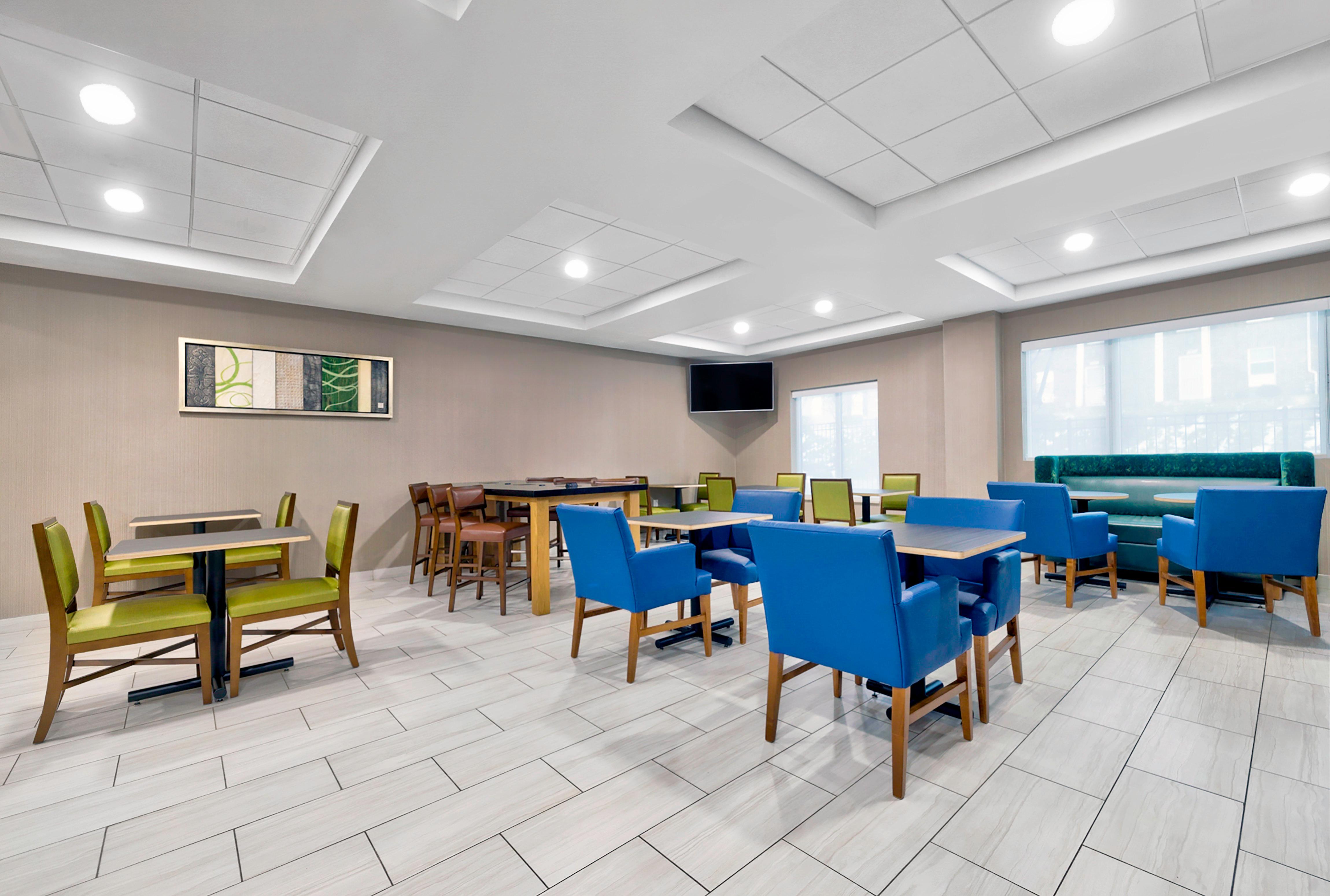 Holiday Inn Express Hotel & Suites Kansas City - Grandview By Ihg Exterior foto